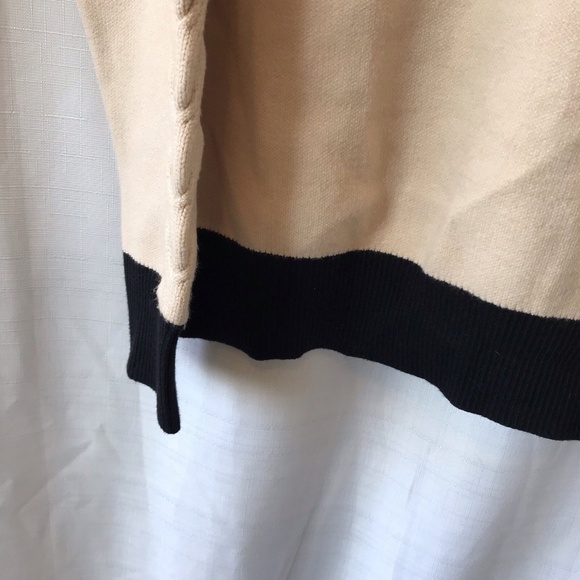 Monrow Colorblocked V-Neck Cardigan Small - Picture 11 of 11